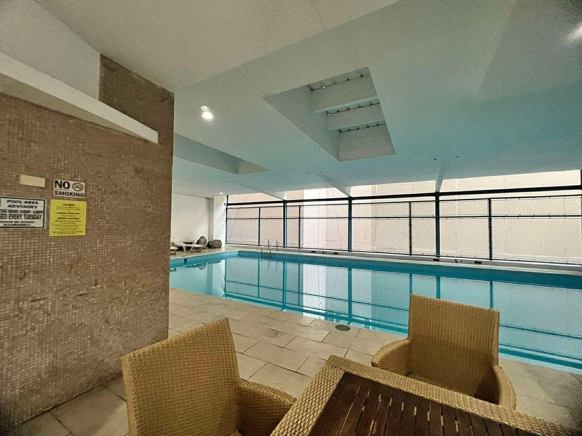 FOR RENT STUDIO UNIT THE REGALIA TOWER B 26th floor (5th ave. P.Tuazon Cubao, Quezon City) beside Sm Hypermarket - photo 2