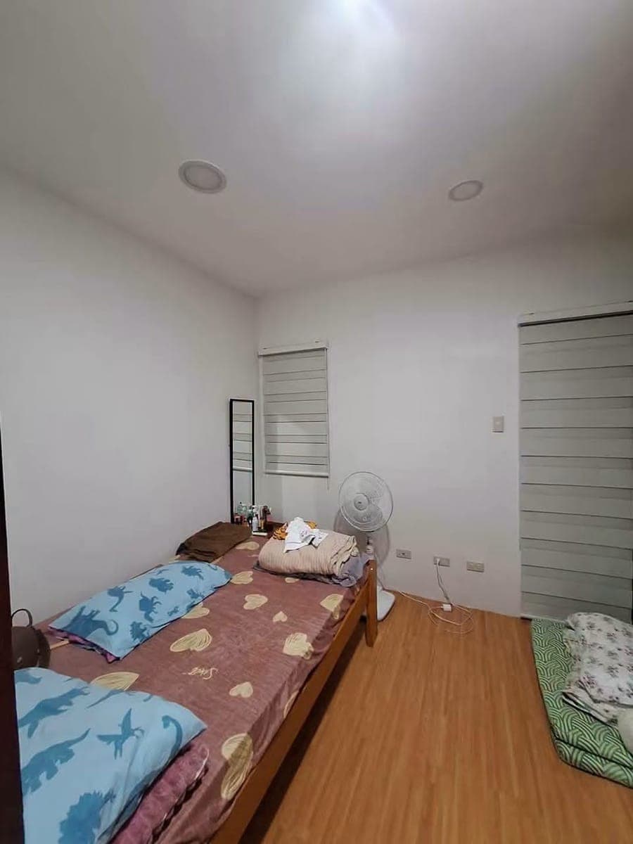 OVERLOOKING DUPLEX HOUSE FOR RENT ✨🏡 - photo 1