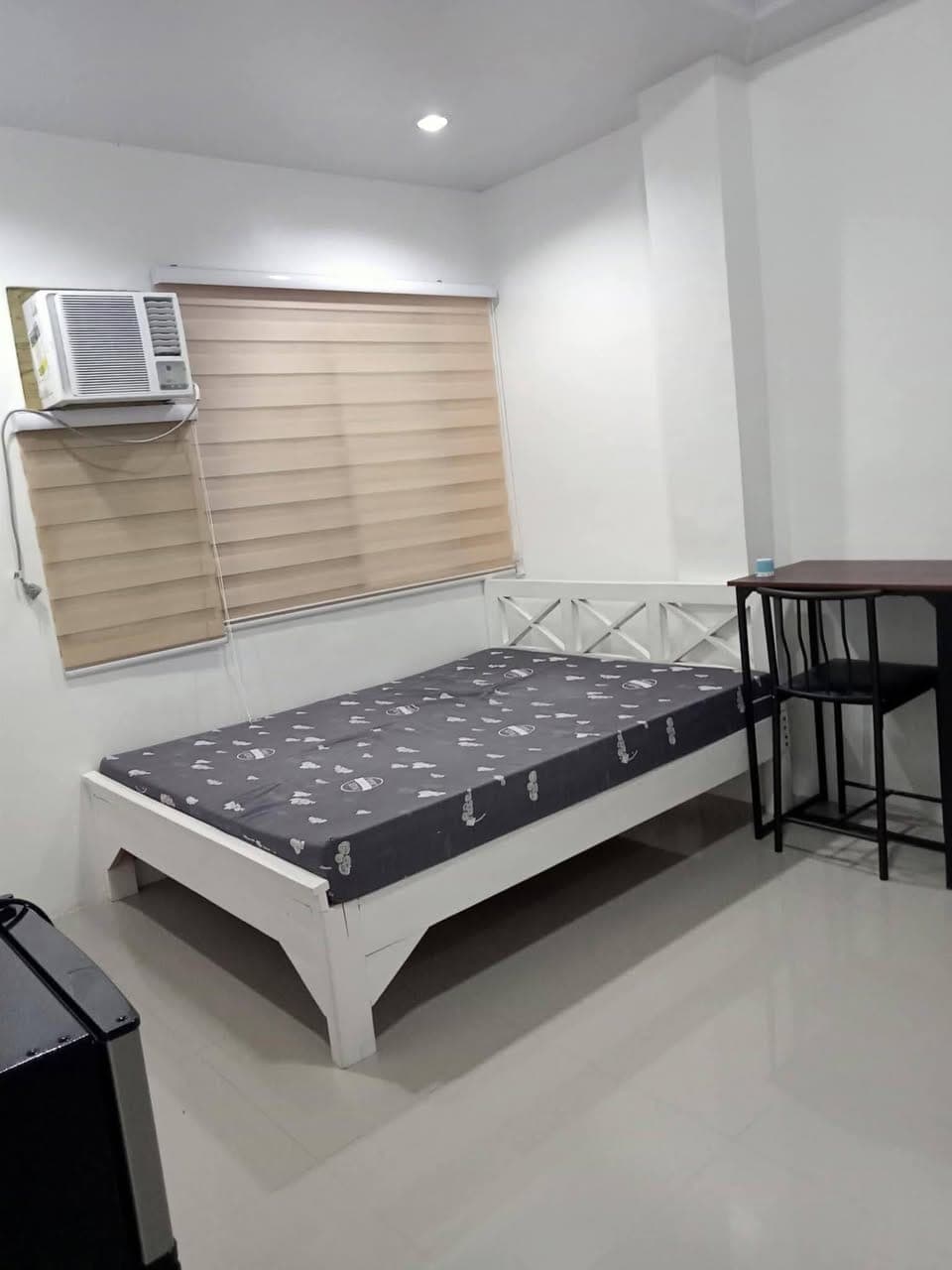 PAD FOR RENT - photo 1