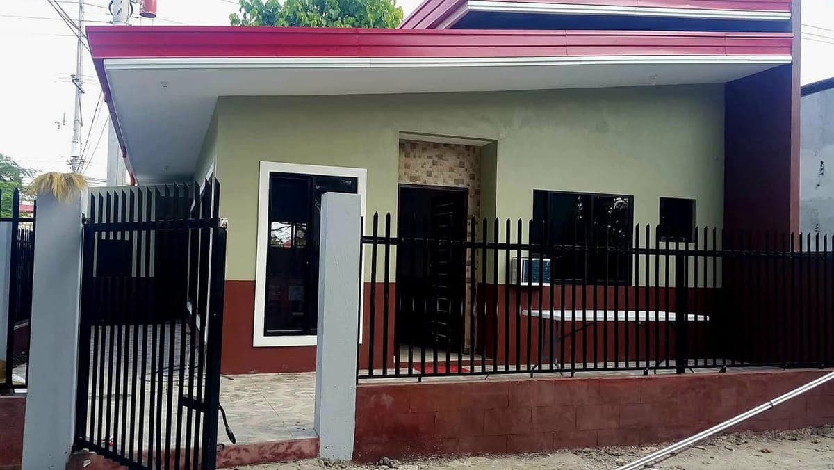 🏡 FOR RENT | UPTOWN LIVING MADE EASY - photo 5