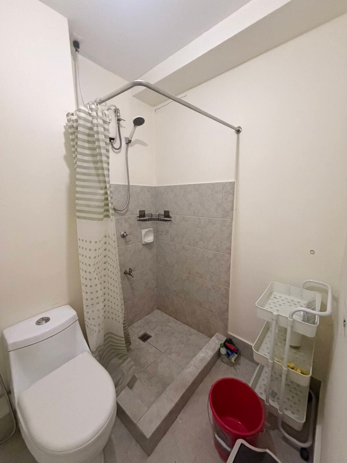 Studio unit for rent - photo 2