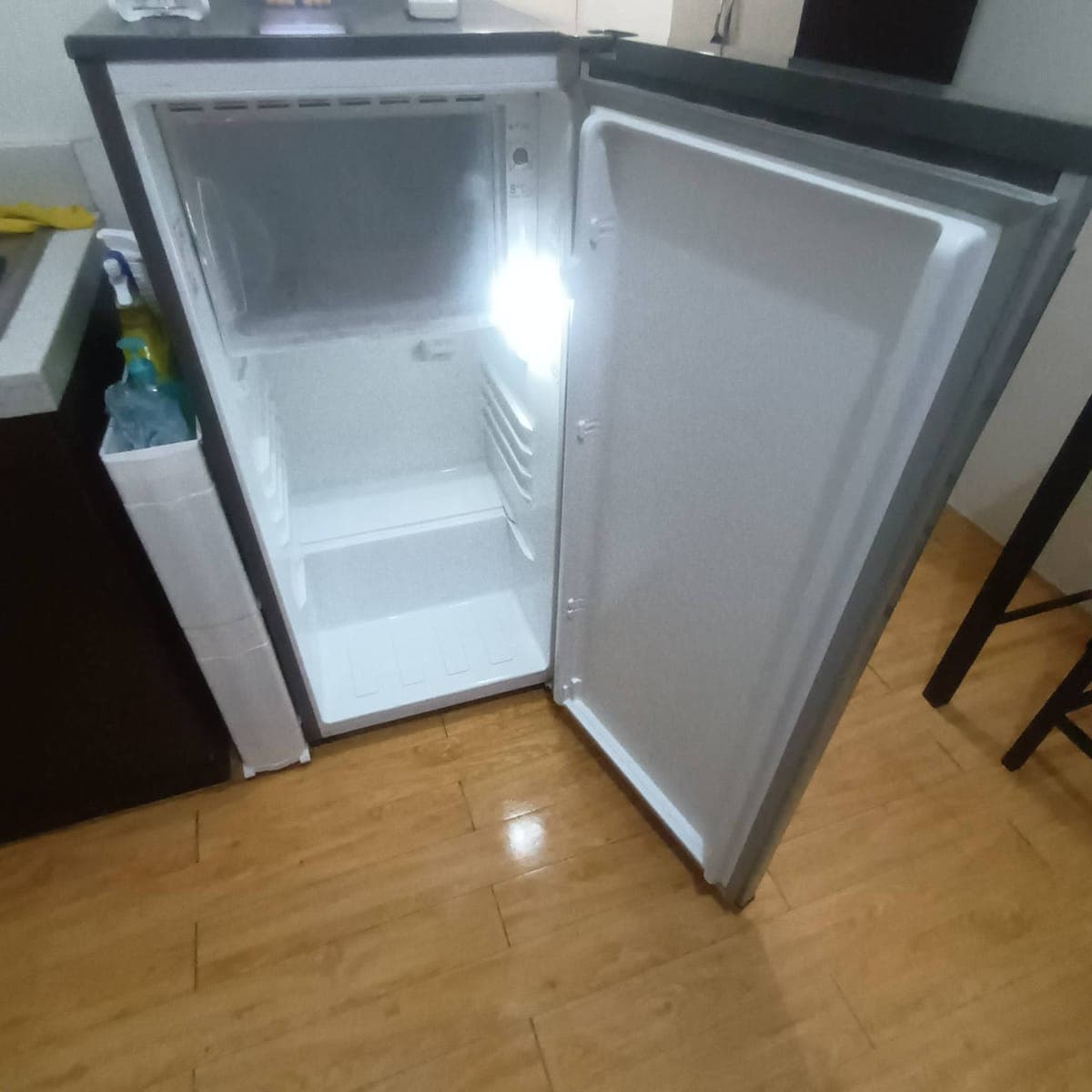 Studio unit for rent - photo 5