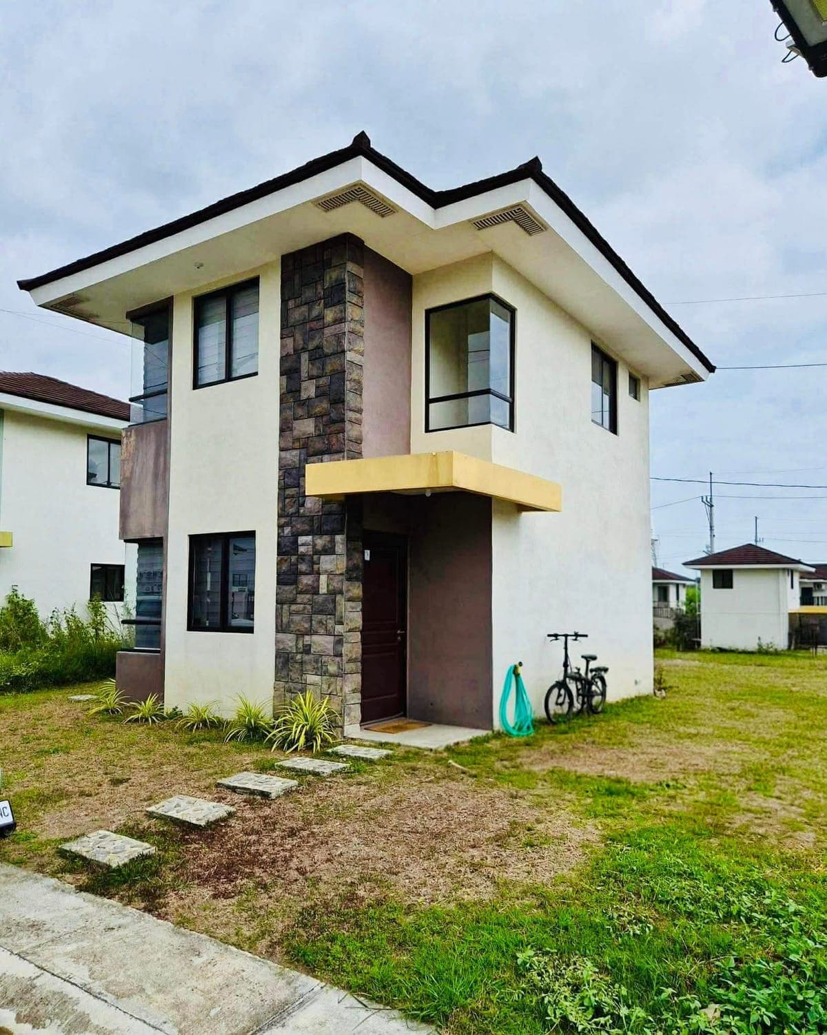HOUSE FOR RENT IN VERMOSA IMUS NEAR DE LA SALLE ZOBEL SCHOOL - photo 13