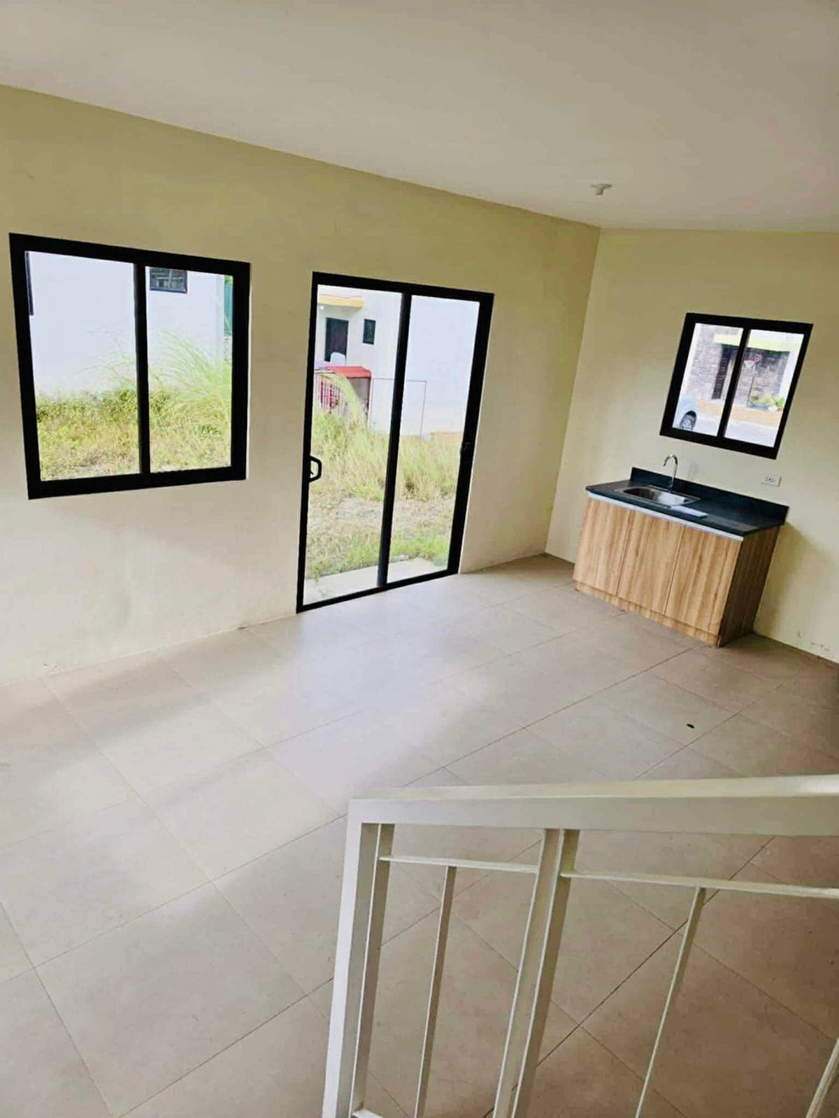 HOUSE FOR RENT IN VERMOSA IMUS NEAR DE LA SALLE ZOBEL SCHOOL - photo 16