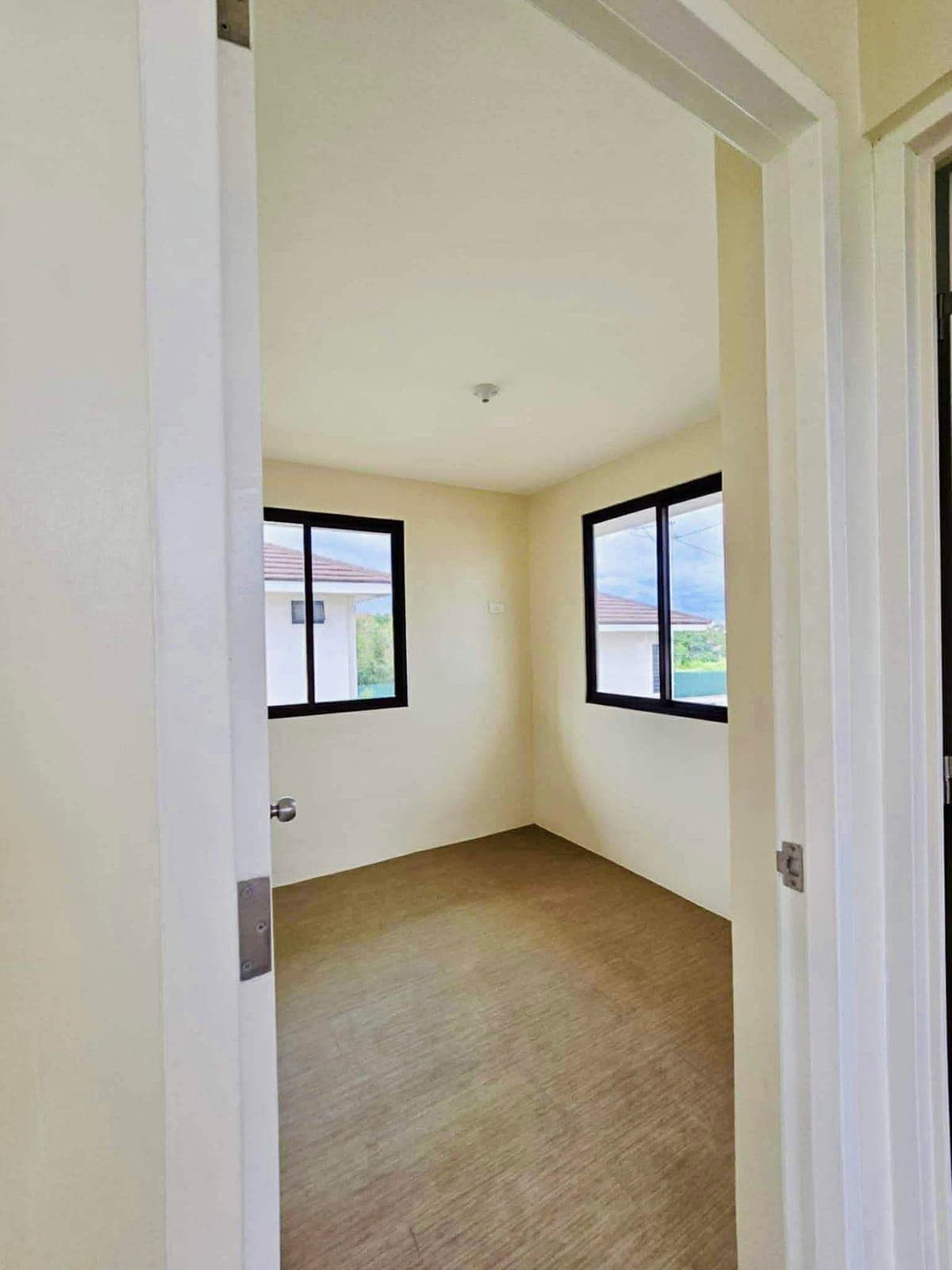 HOUSE FOR RENT IN VERMOSA IMUS NEAR DE LA SALLE ZOBEL SCHOOL - photo 20