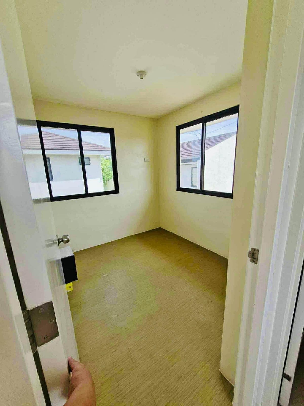 HOUSE FOR RENT IN VERMOSA IMUS NEAR DE LA SALLE ZOBEL SCHOOL - photo 24