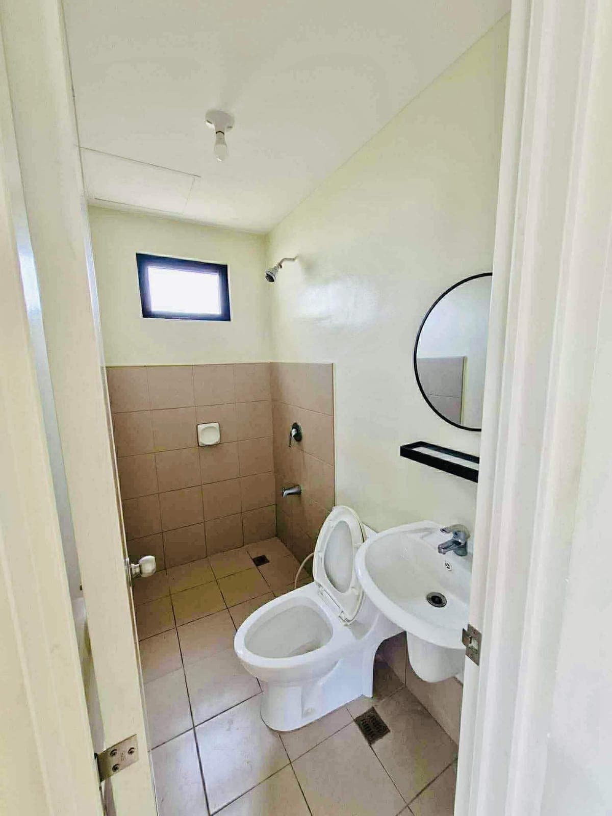 HOUSE FOR RENT IN VERMOSA IMUS NEAR DE LA SALLE ZOBEL SCHOOL - photo 27