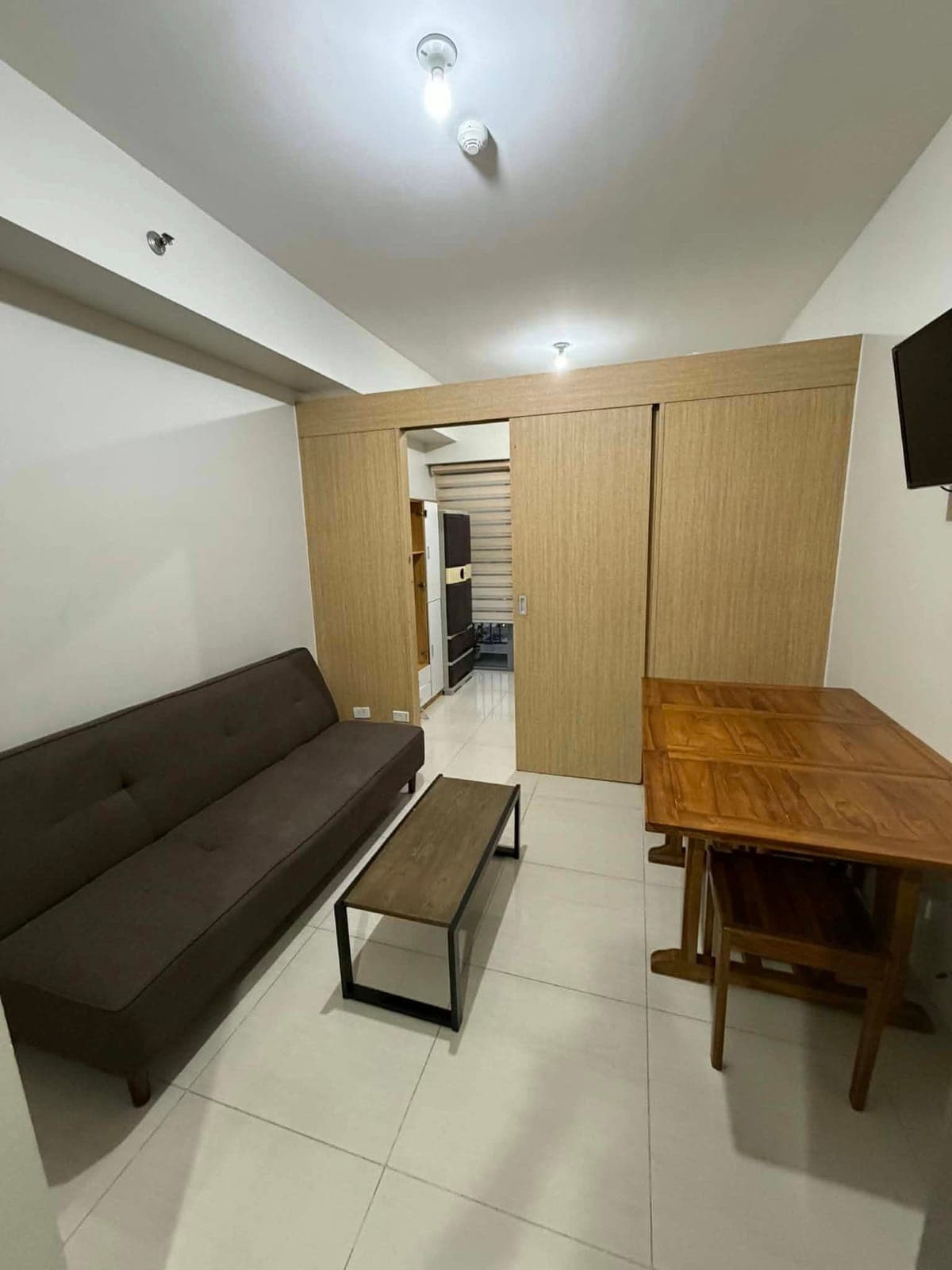 FOR RENT – LONG TERM - photo 1