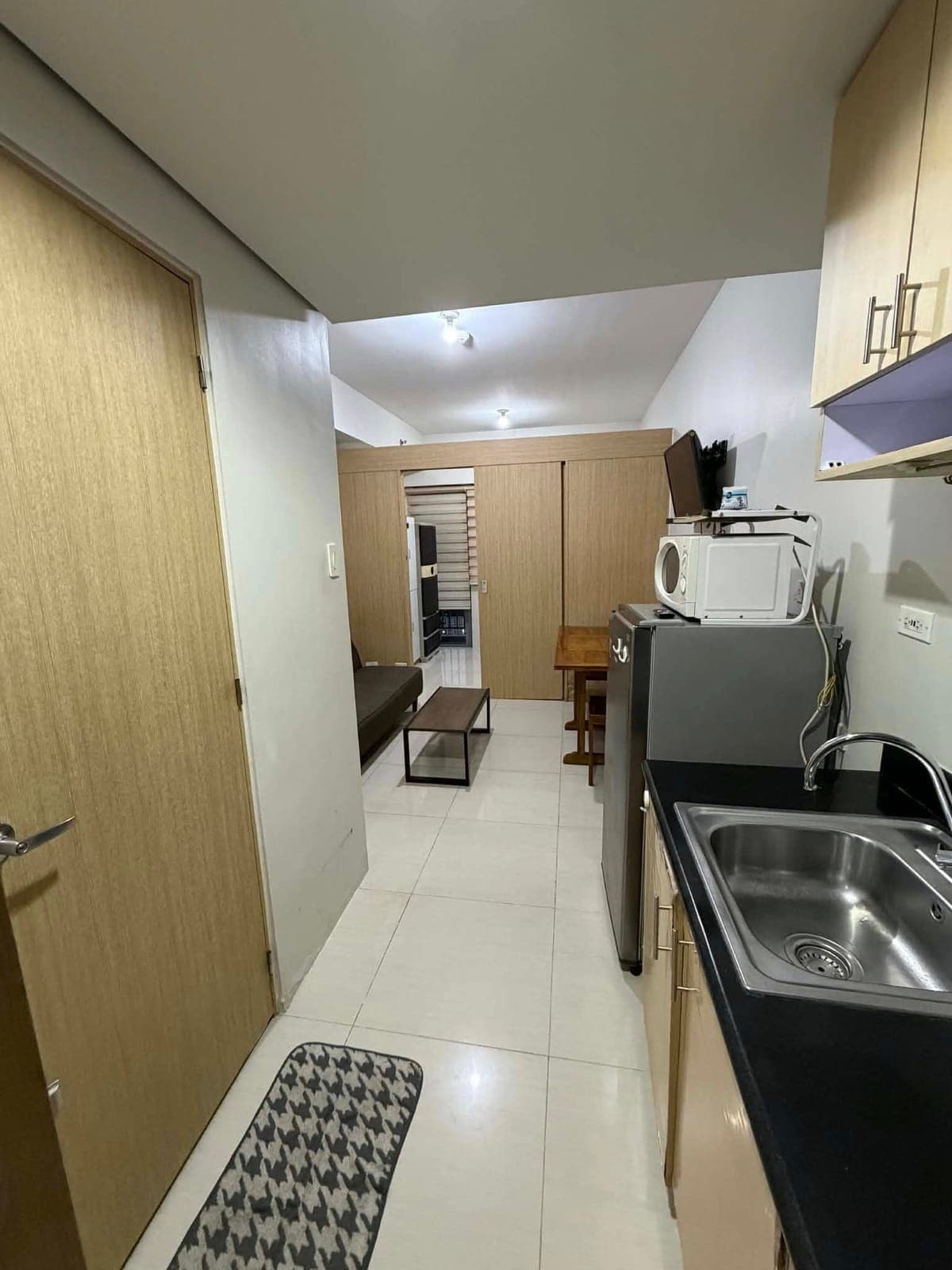 FOR RENT – LONG TERM - photo 3