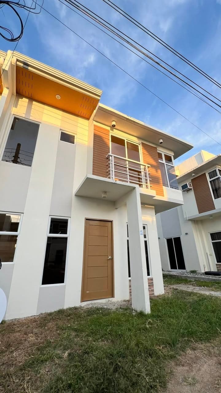 3BR House for Rent – Velmiro Uptown, CDO - photo 1