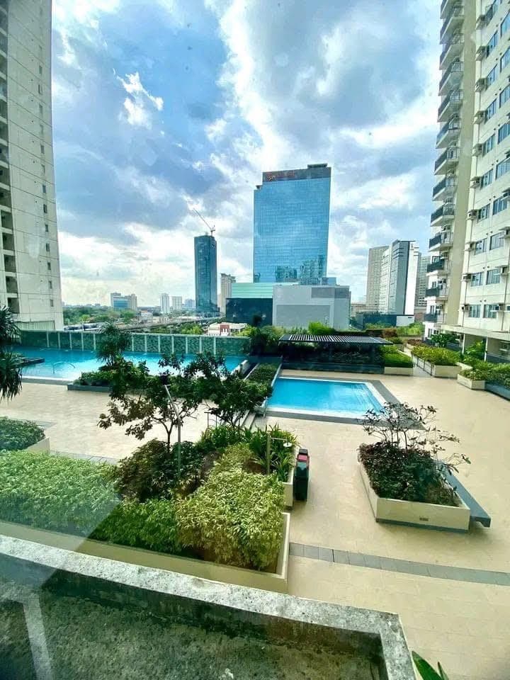 FOR RENT: ₱18,000/month. | Inclusive Association dues - photo 2