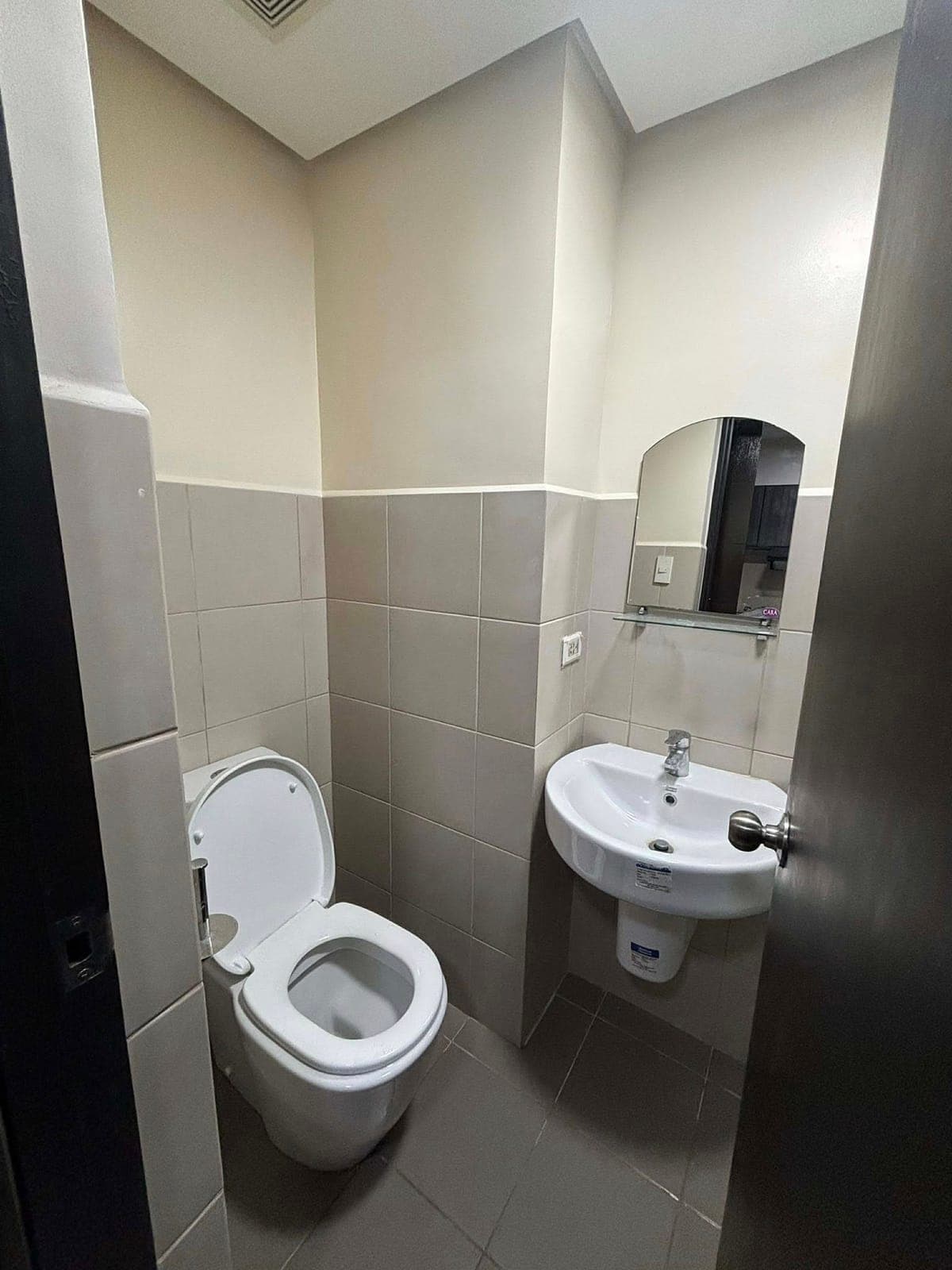 STILL AVAILABLE! - photo 3