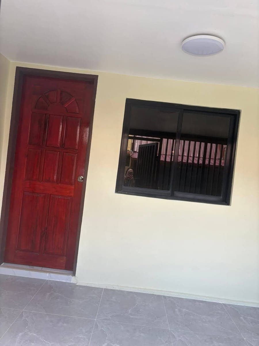 HOUSE FOR RENT - photo 2