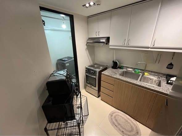 2BR for Lease in Forbeswood Heights BGC - photo 3