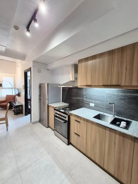 2BR for Lease in The Fort Residences BGC - photo 2