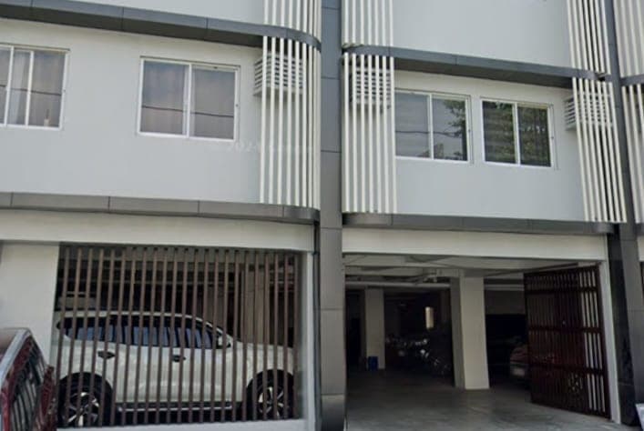House Apartment Condo unit for Rent in Scout Area with Parking - photo 4