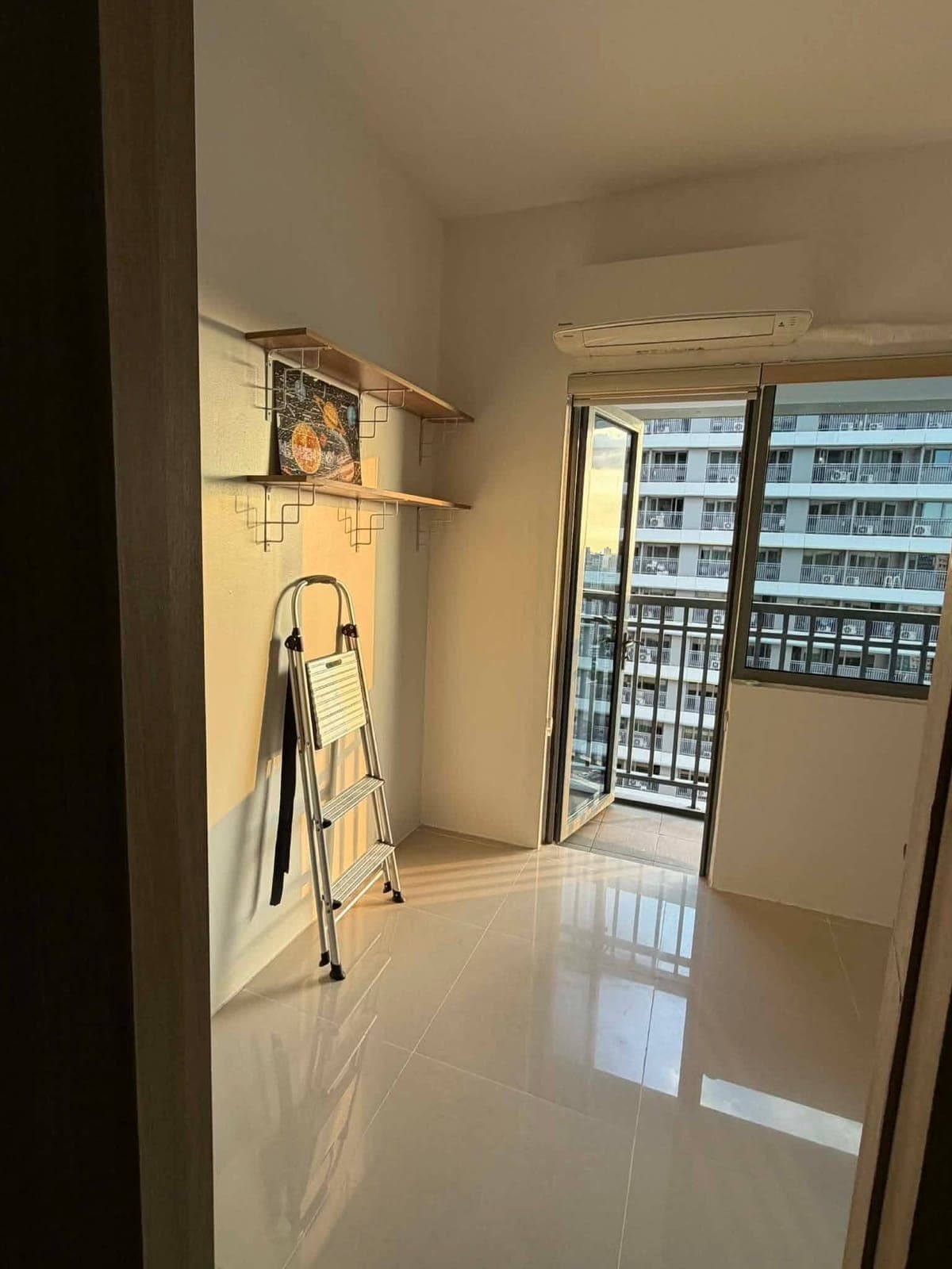 19K SEMI FURNISHED UNIT FOR RENT‼️ - photo 1