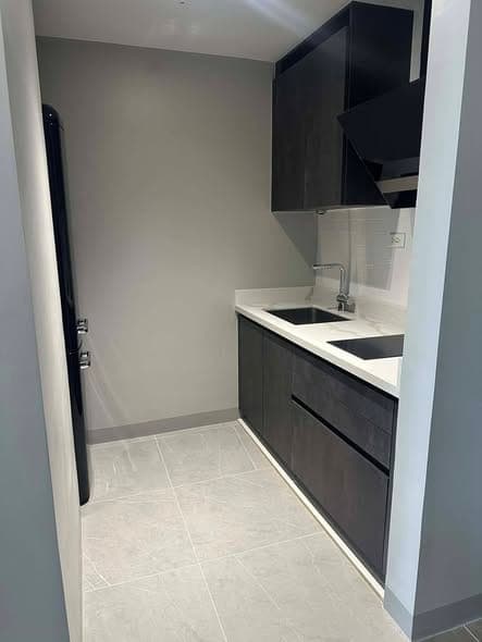 For lease: - photo 1