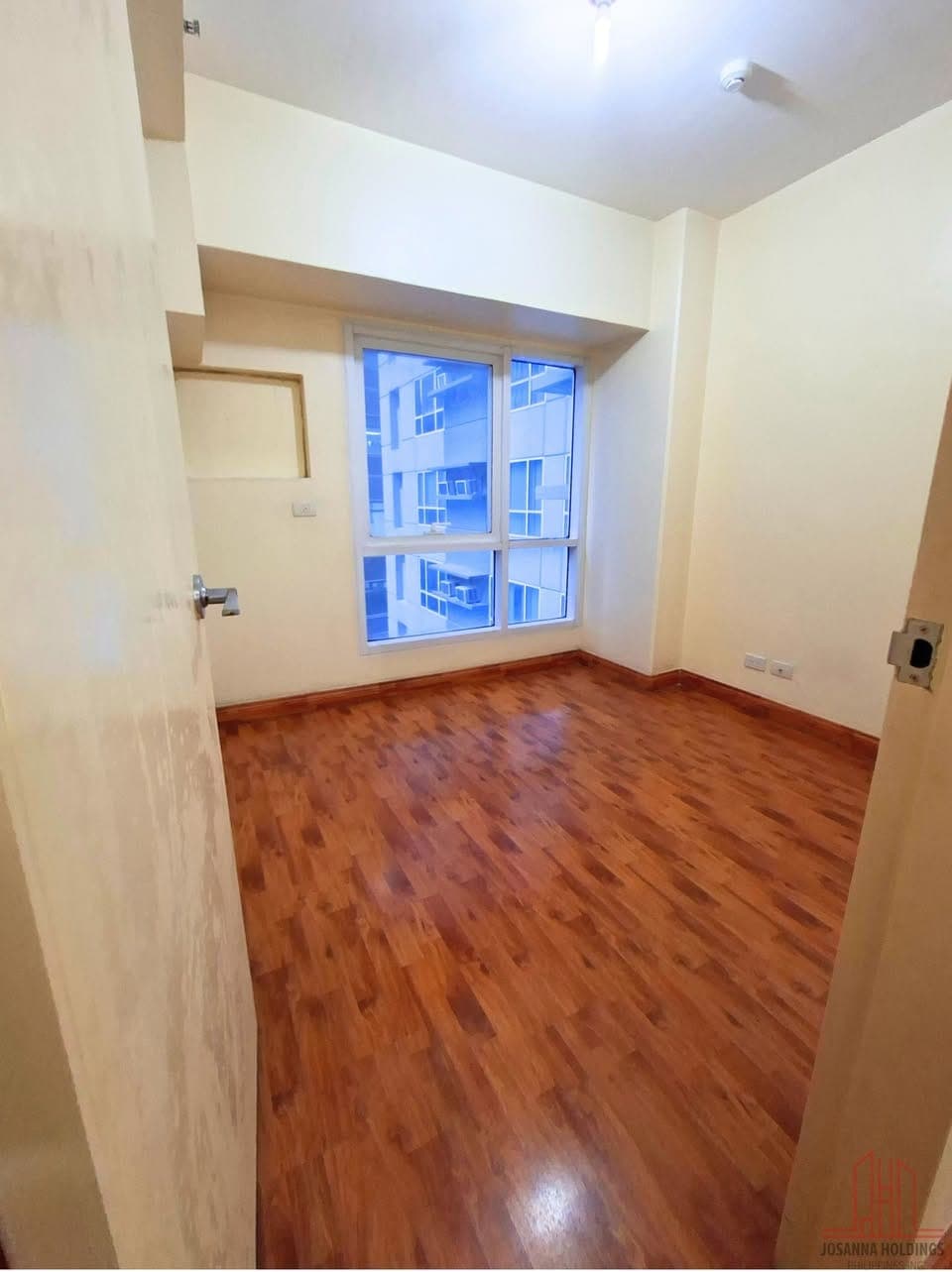 **🏷 FOR LEASE - East of Galleria** - photo 3