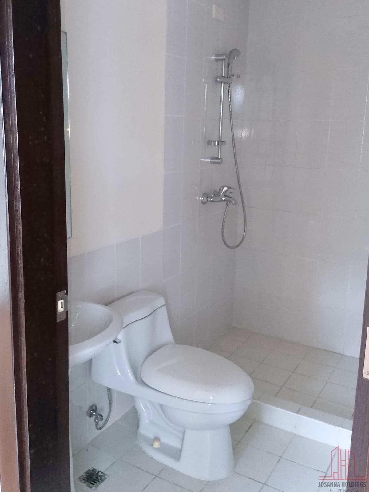 **🏷 FOR LEASE - Gateway Regency** - photo 9