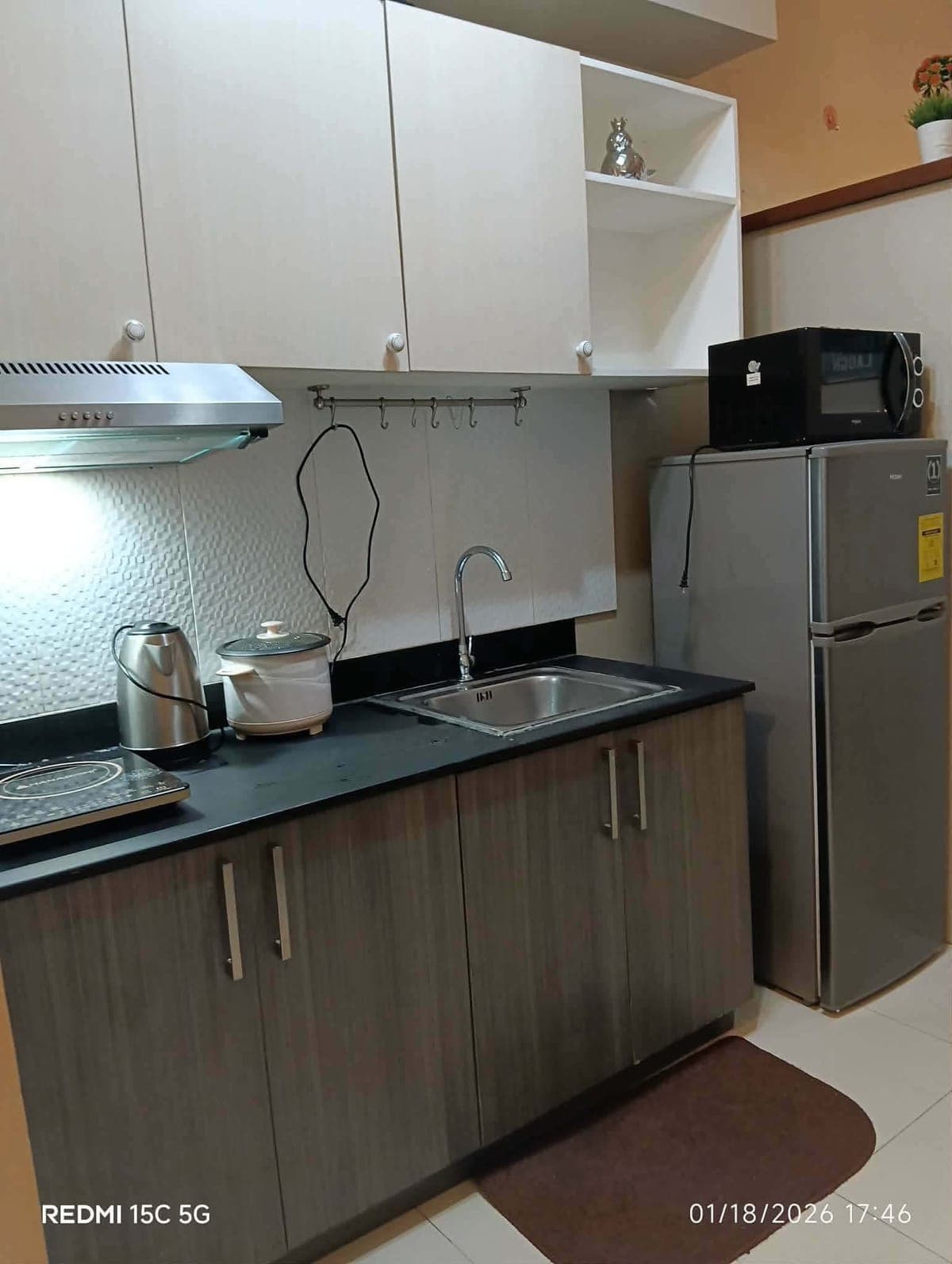 FOR RENT: ₱18,000/month. | Inclusive association dues - photo 7