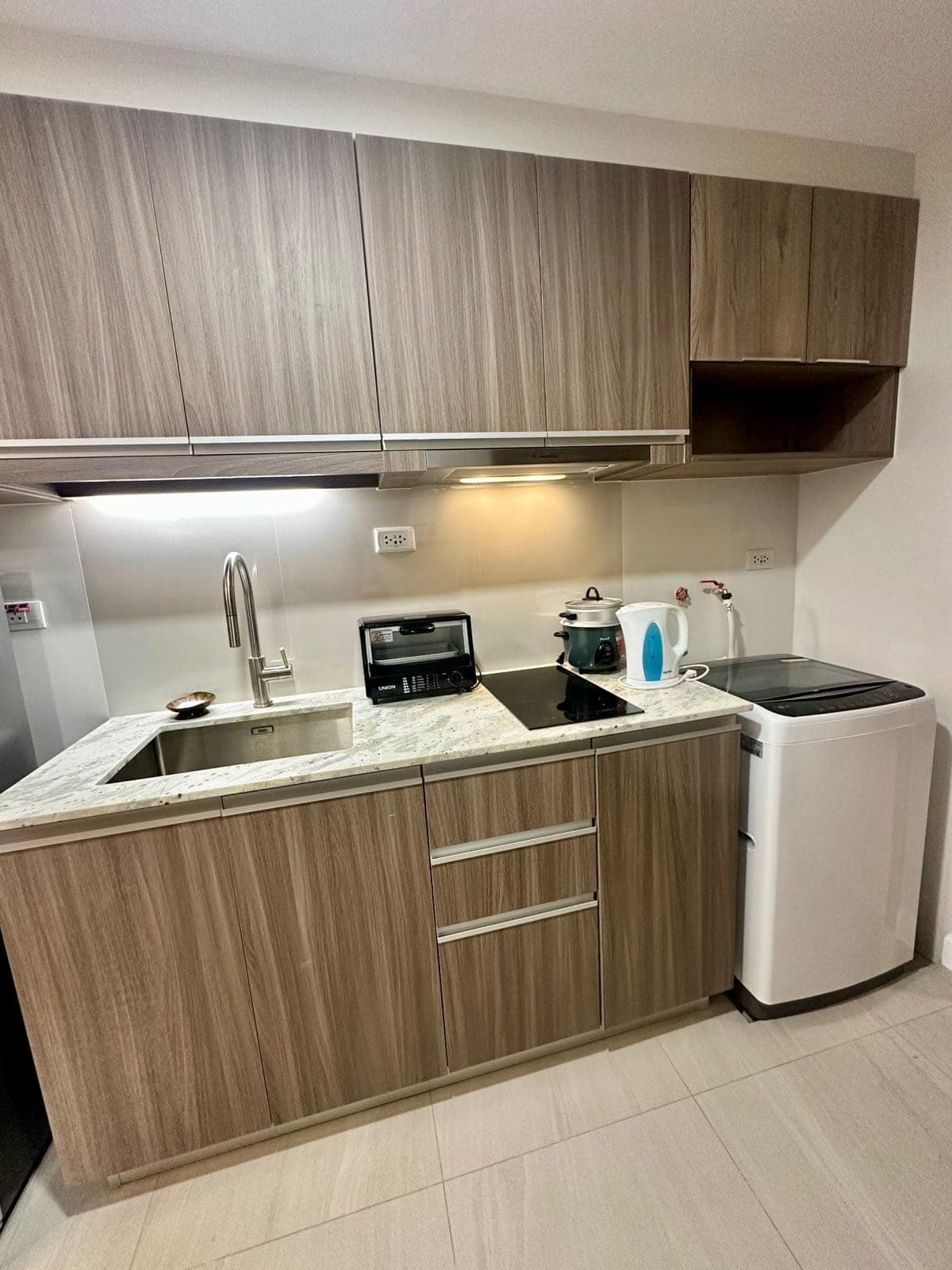 PARK MCKINLEY WEST TOWER B - photo 8