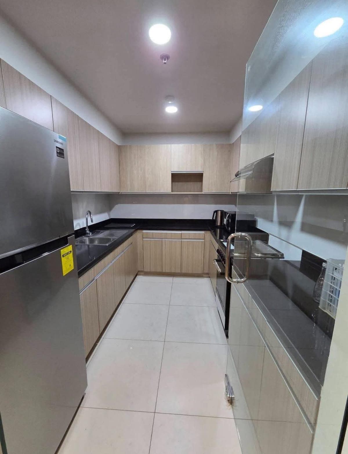 2BR UNIT FOR RENT IN SERENDRA SEQUOIA BGC - photo 2