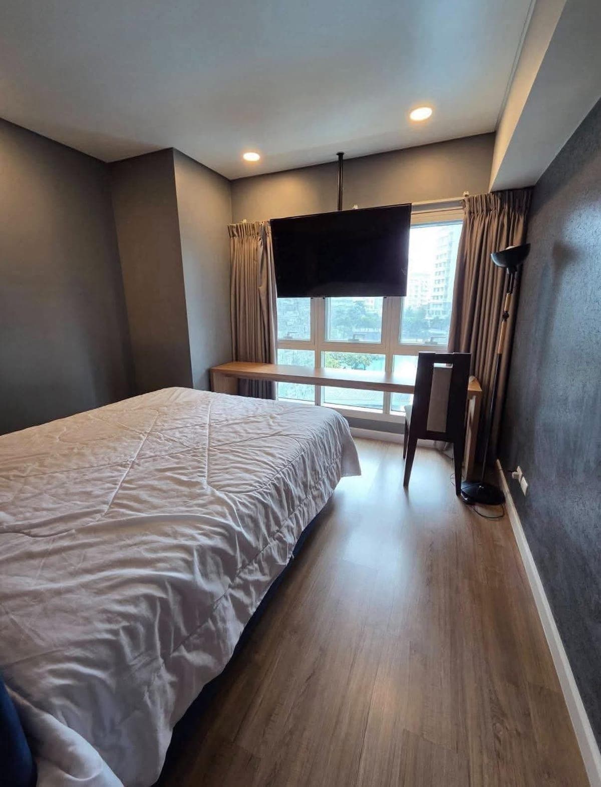 2BR UNIT FOR RENT IN SERENDRA SEQUOIA BGC - photo 7