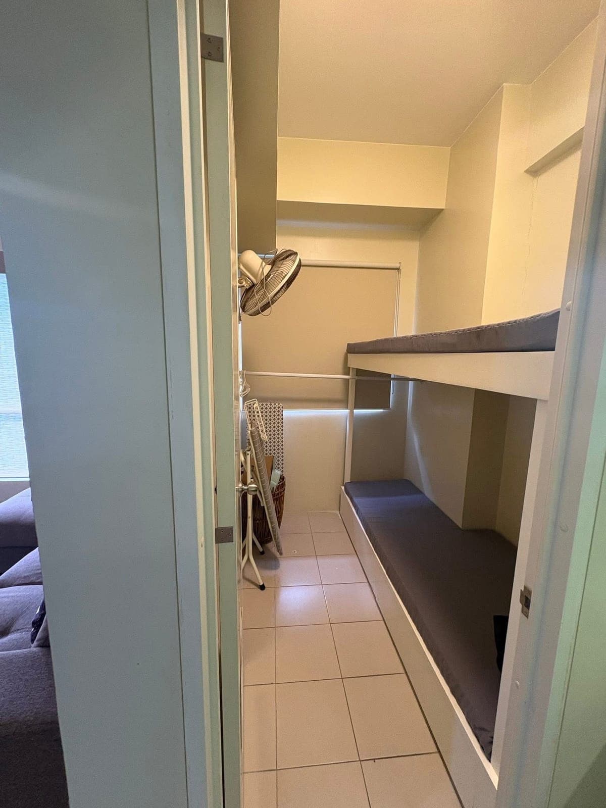 FOR LEASE: AVIDA TOWERS 34TH ST BGC 2 Bedroom with Parking Slot - photo 1