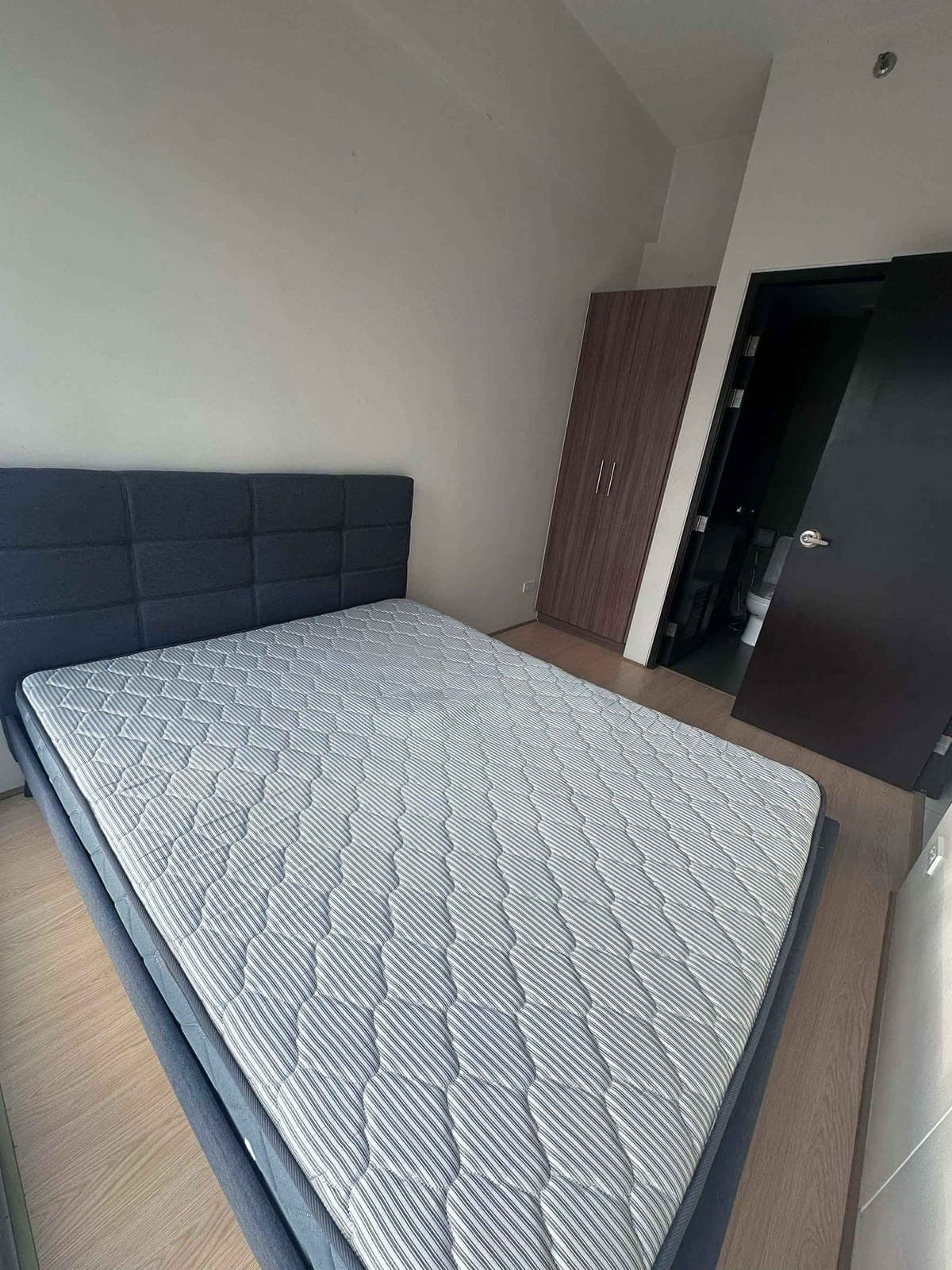 Park West, BGC - photo 3