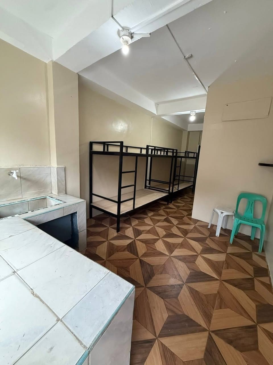 Pad for Rent  – Sto. Niño, Lapasan - photo 2