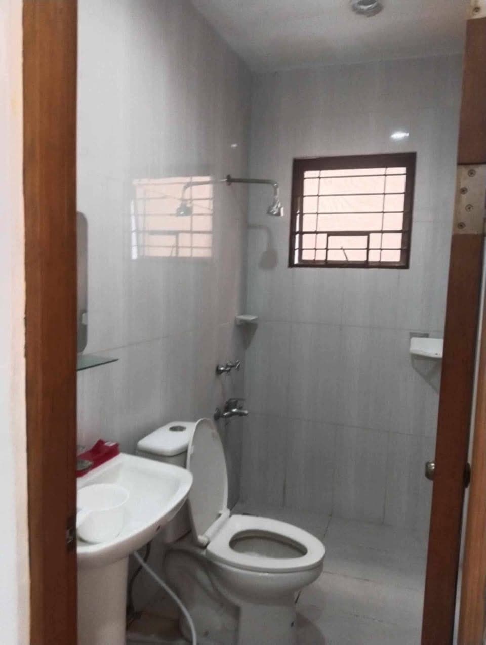 HOUSE FOR RENT - photo 2