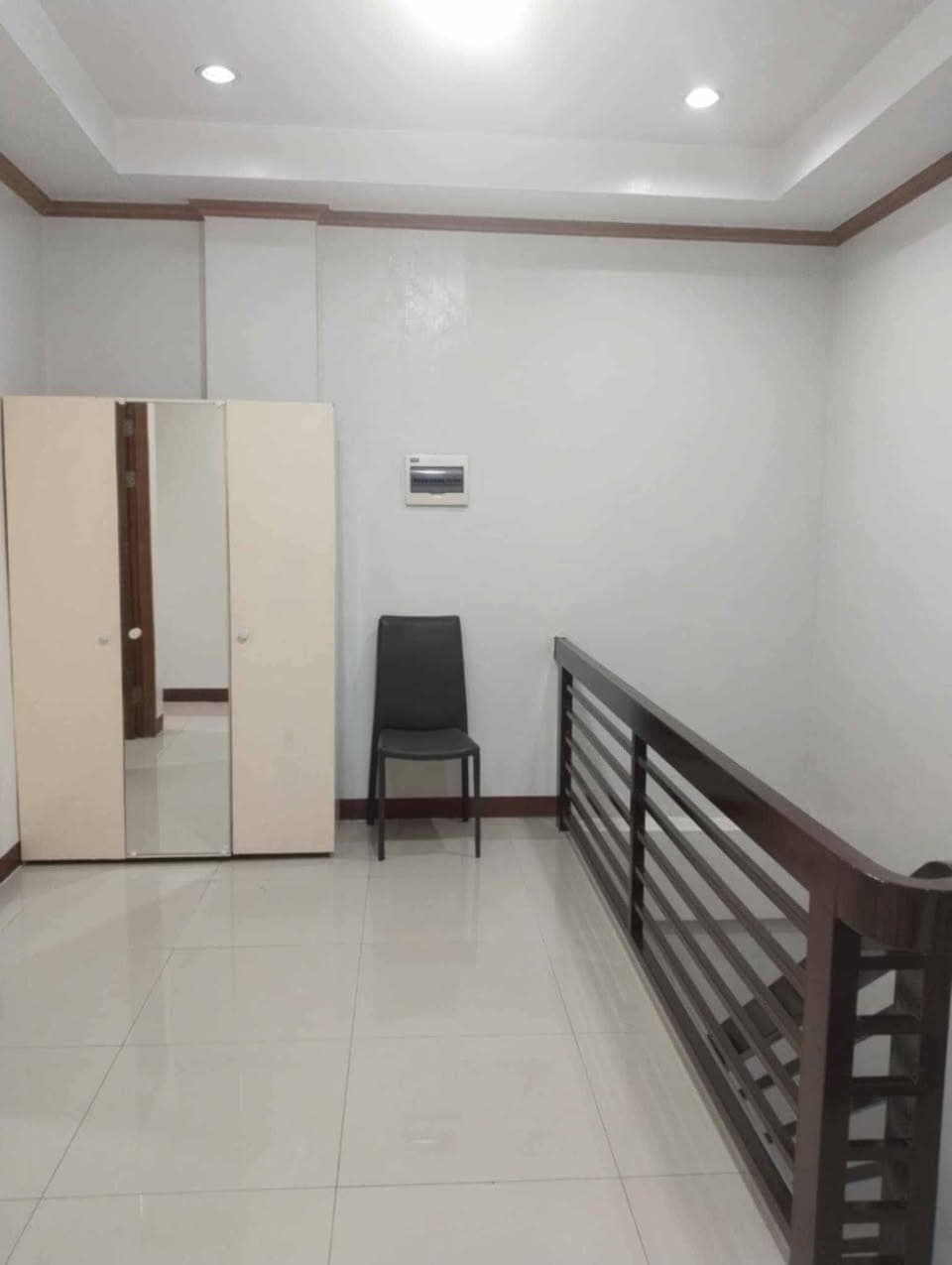 HOUSE FOR RENT - photo 5