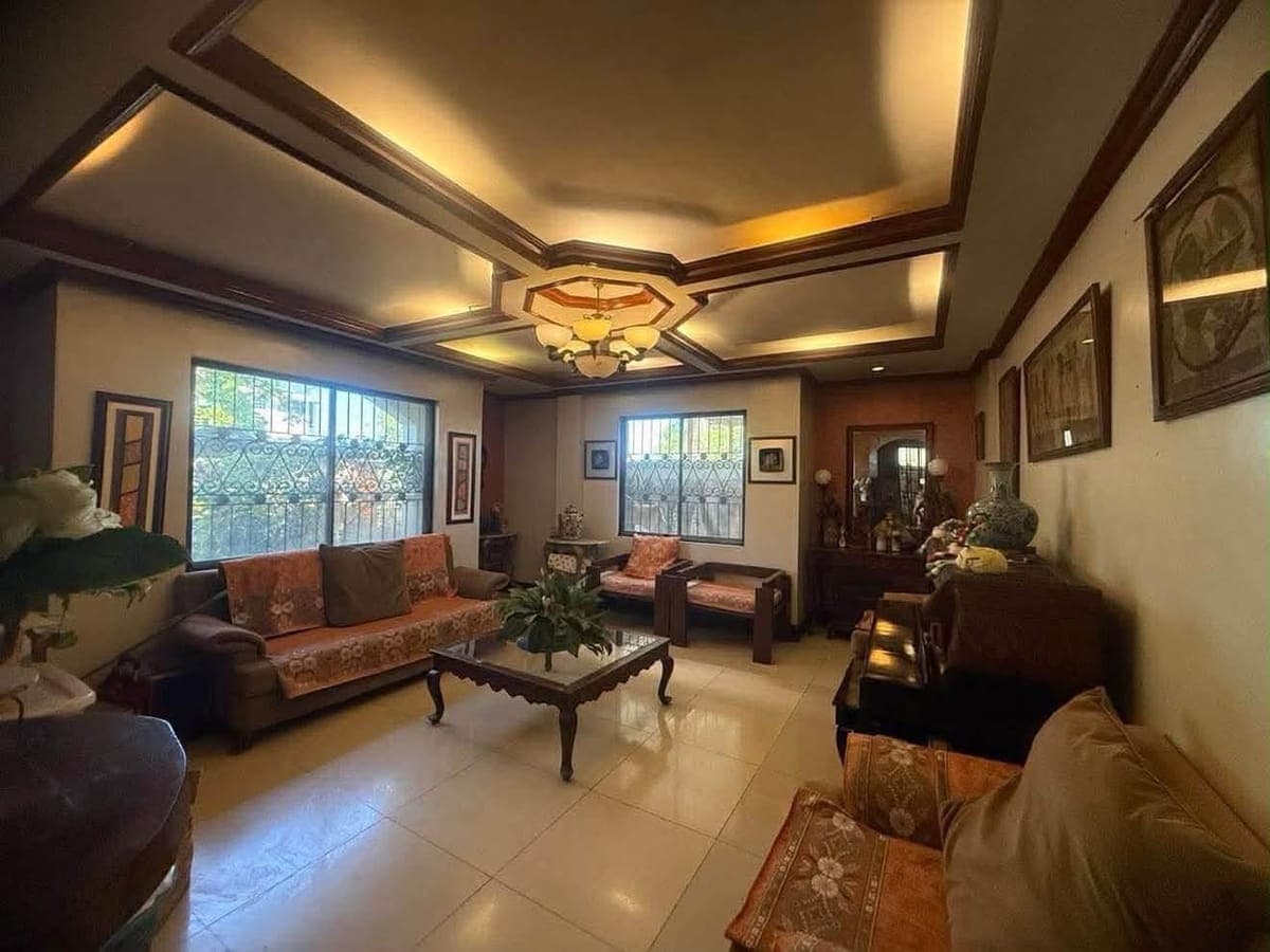 💰 HOUSE FOR RENT: ₱50,000/month - photo 4