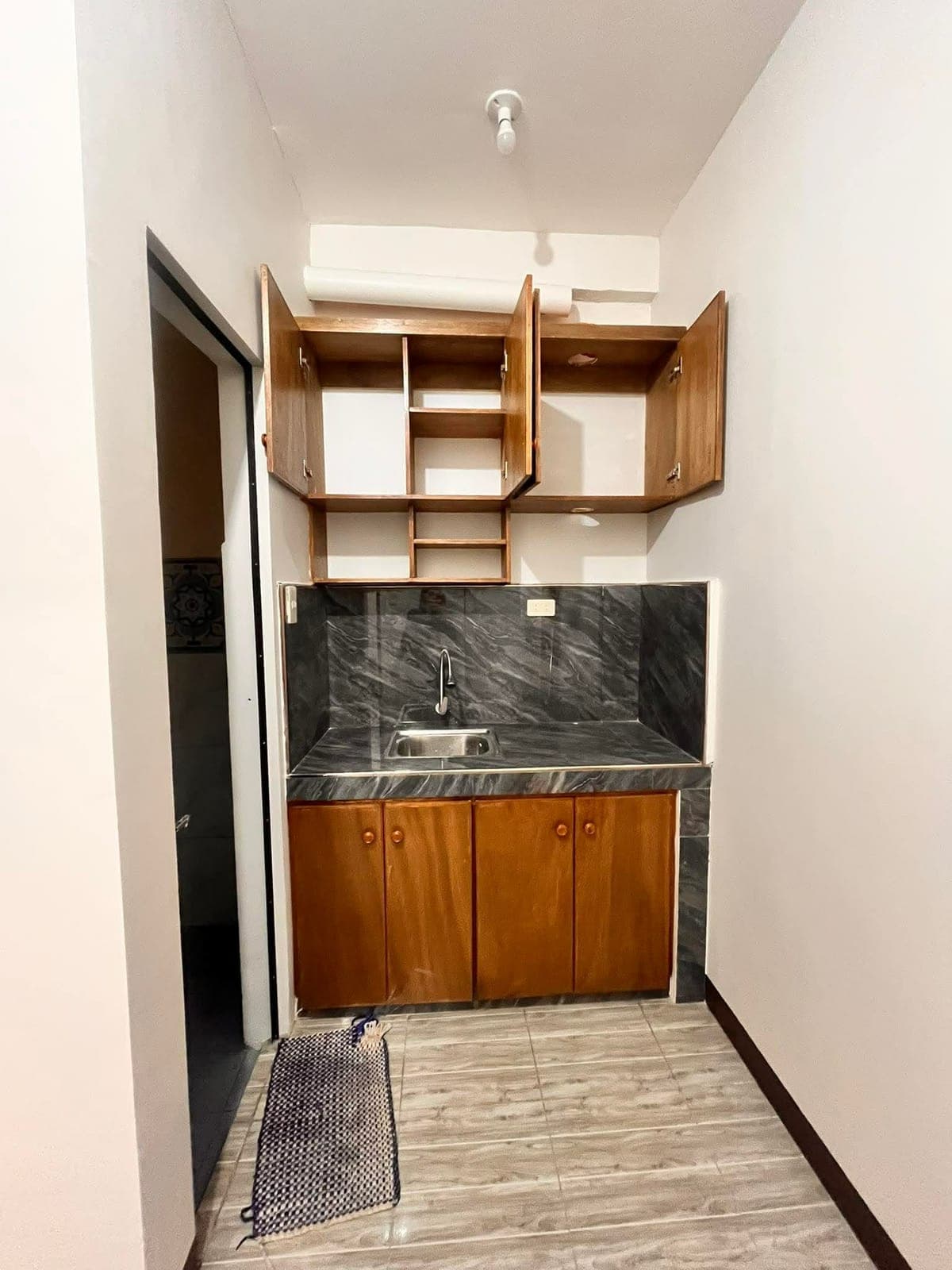 🏠 **FOR RENT: Fresh & Spacious Room (2nd Floor)** ✨ - photo 2