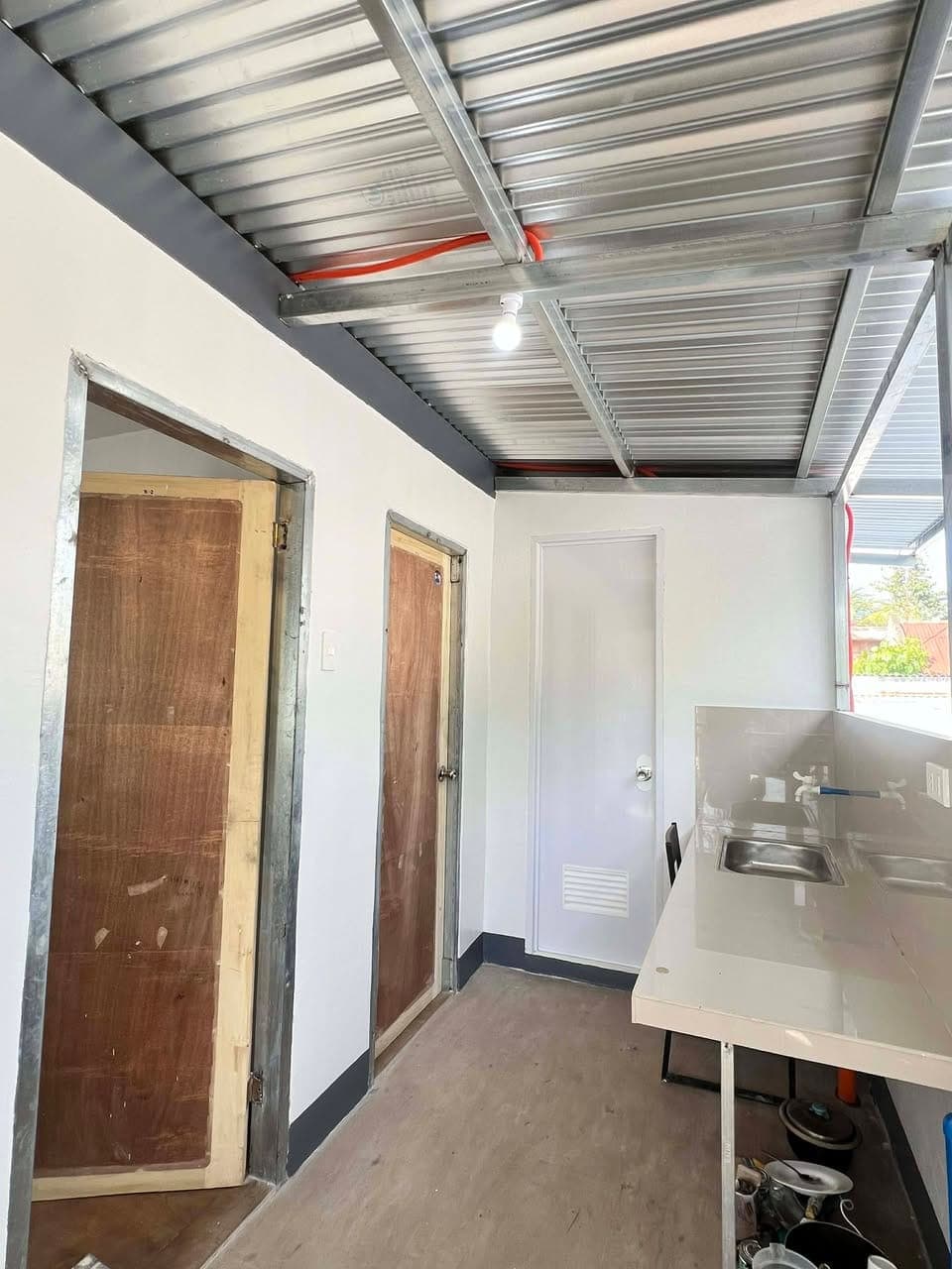 NEWLY BUILT BOARDING HOUSE - photo 4