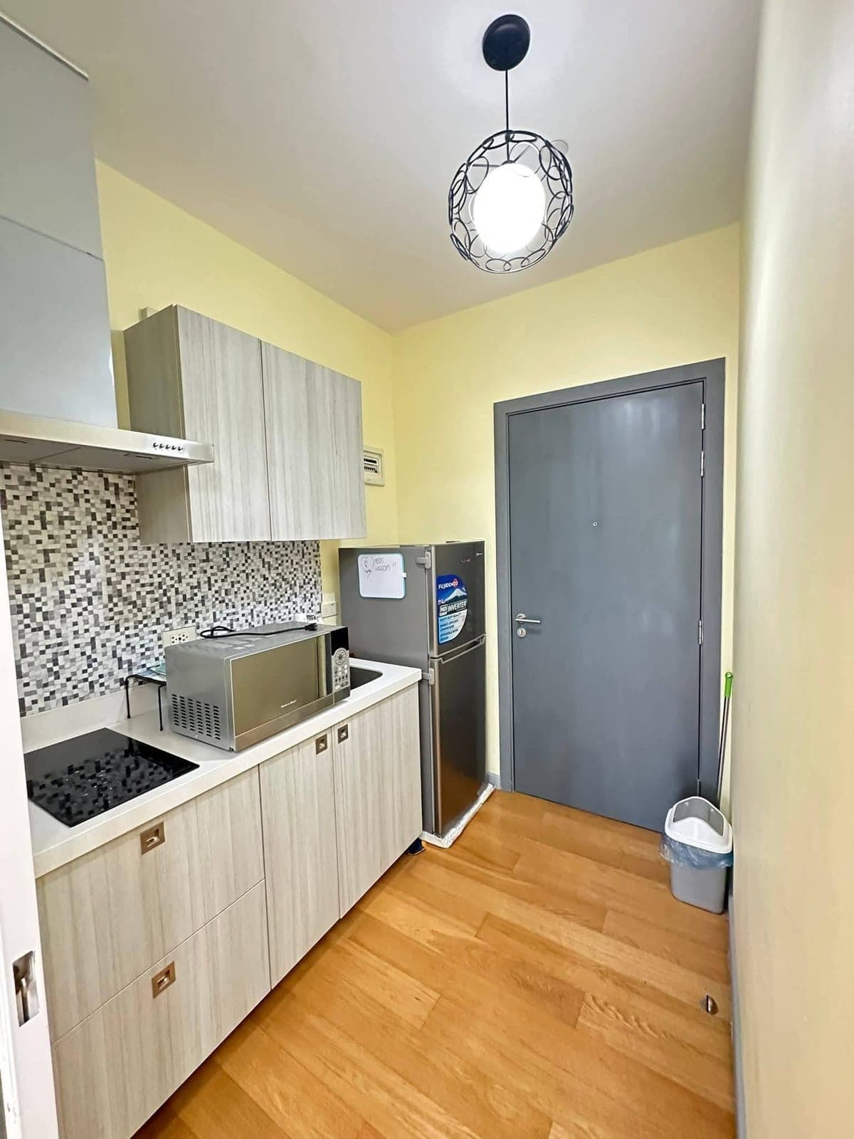 📍 CONDO UNIT FOR LEASE - photo 2