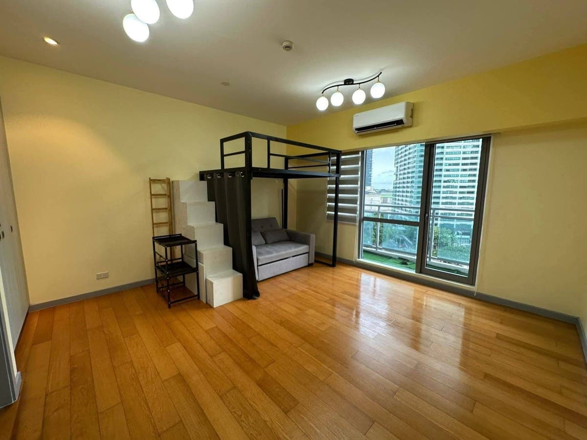 📍 CONDO UNIT FOR LEASE - photo 7