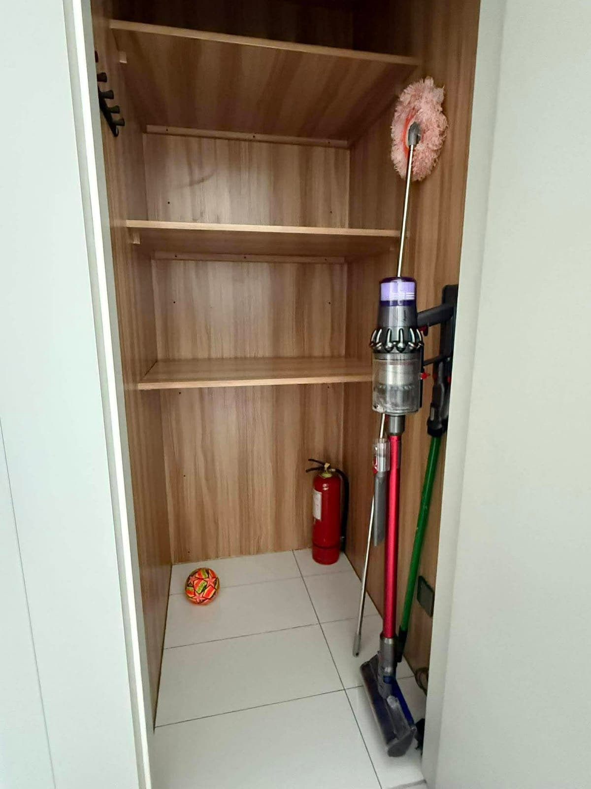 For lease: The Trion Tower - photo 12