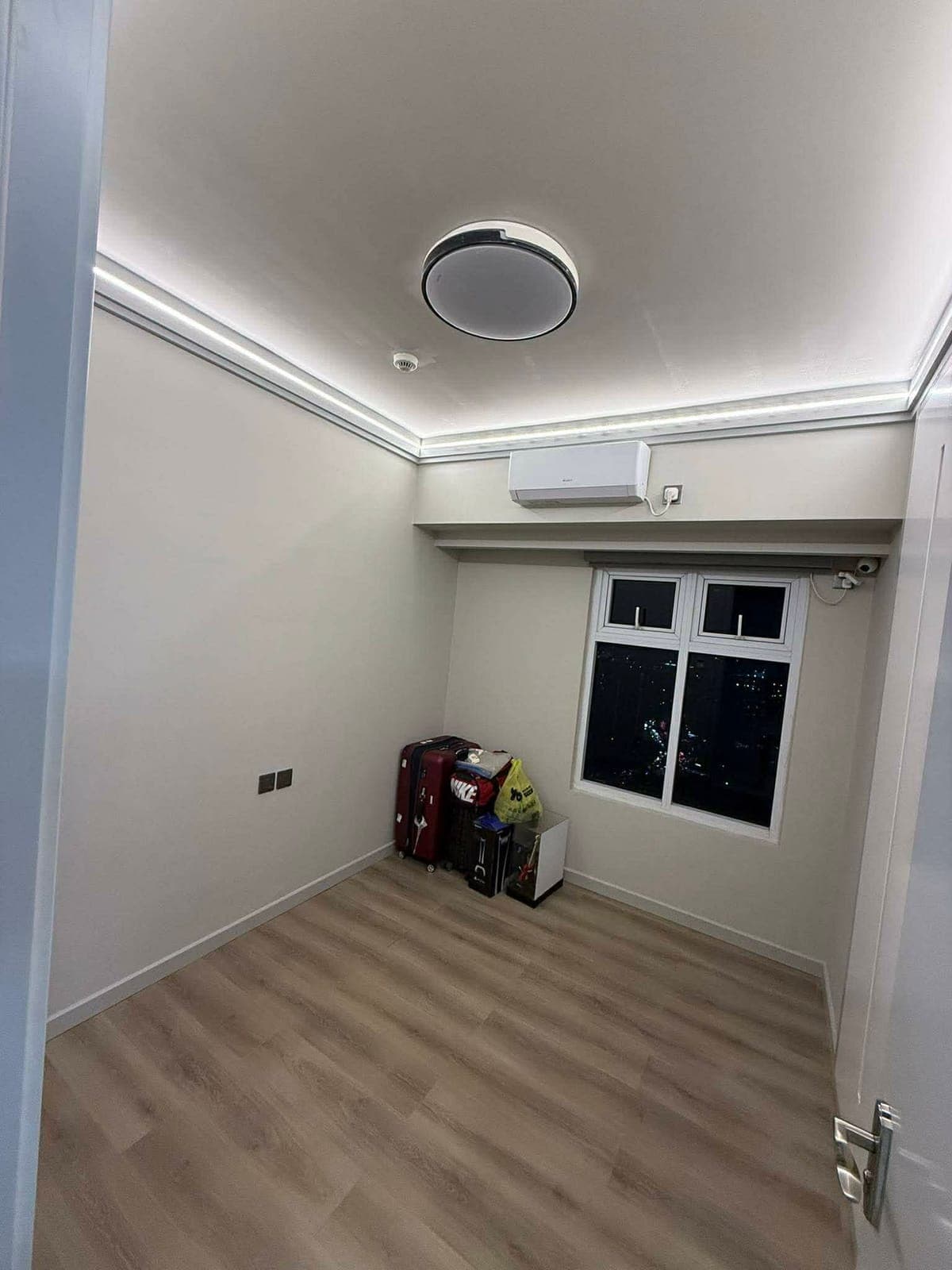 For lease: The Trion Tower - photo 20