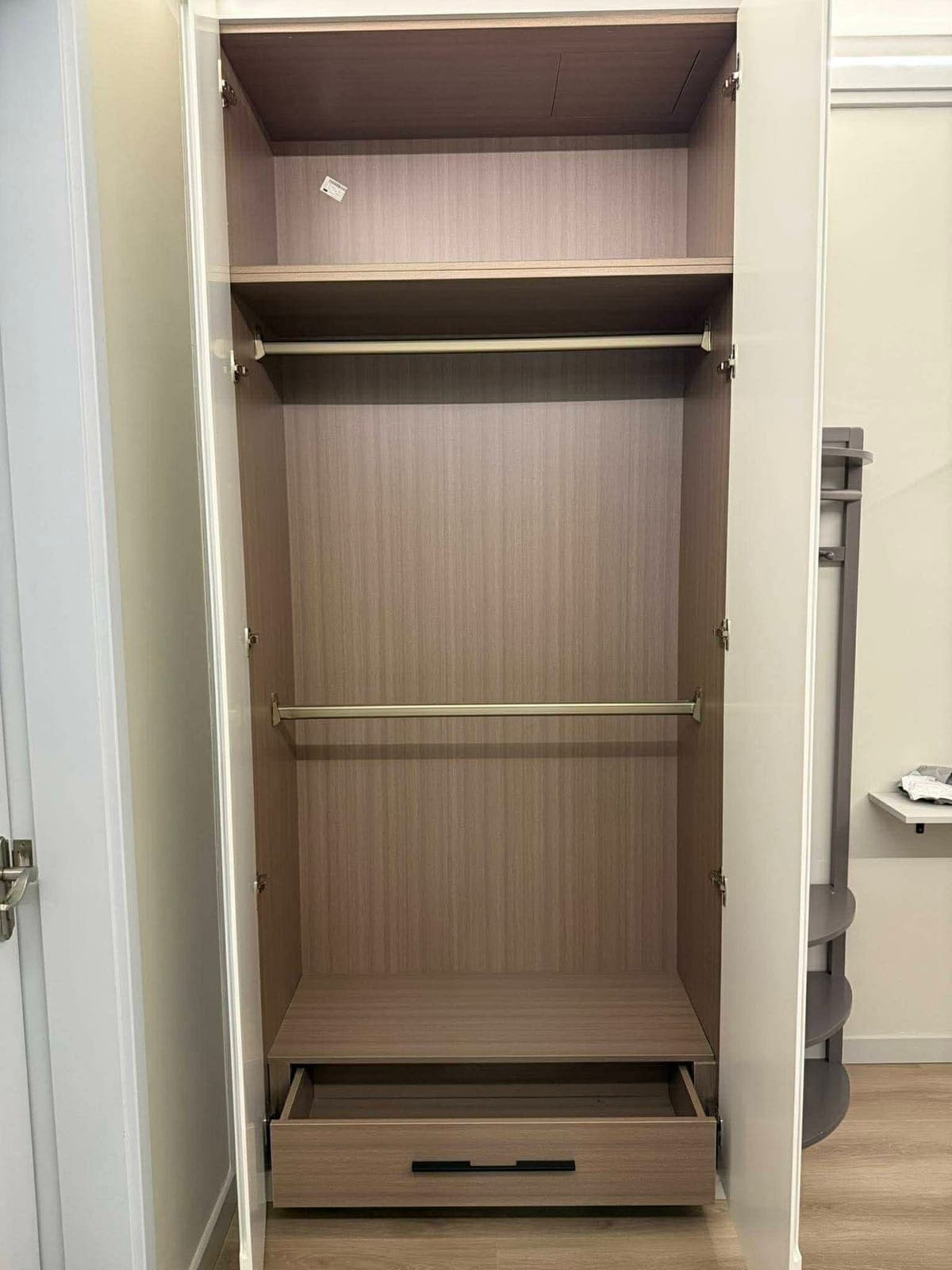 For lease: The Trion Tower - photo 22