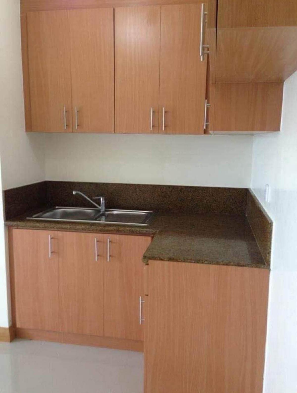 1BR UNIT FOR RENT IN THE TRION TOWER 1 BGC - photo 2