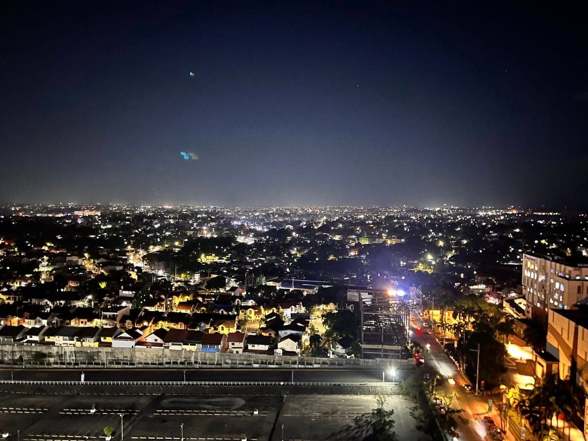 1 Bedroom For Rent! - photo 3