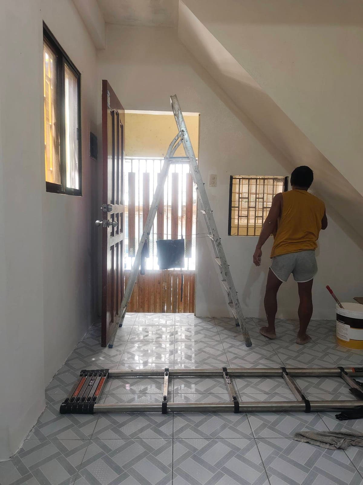 AVAILABLE ROOM FOR RENT - photo 16