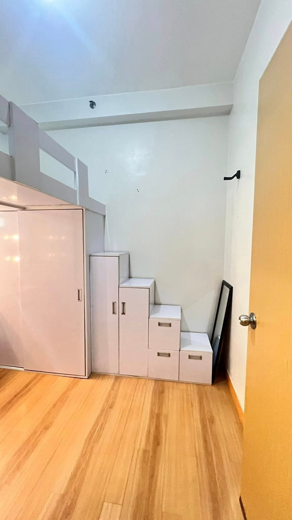 2BR semi furnished unit, for longterm lease - photo 14