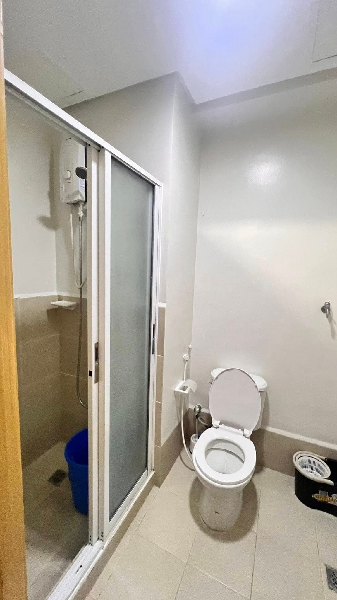 2BR semi furnished unit, for longterm lease - photo 8