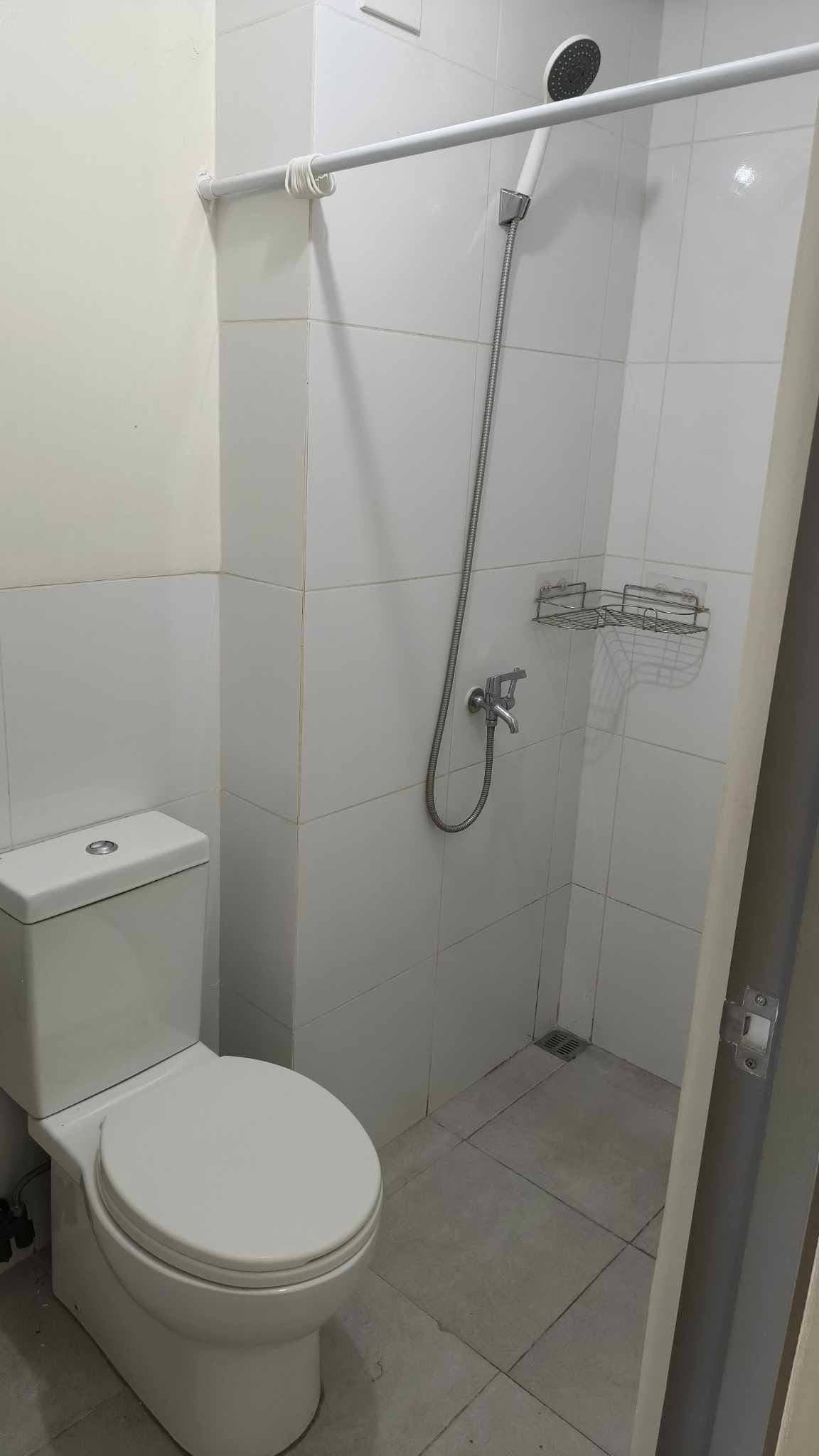 𝗙𝗢𝗥 𝗥𝗘𝗡𝗧 - BARE STUDIO UNIT WITH AC INSTALLED - photo 3