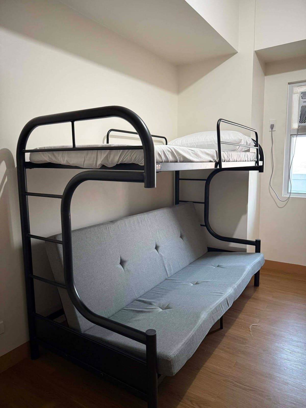 For Lease - photo 10