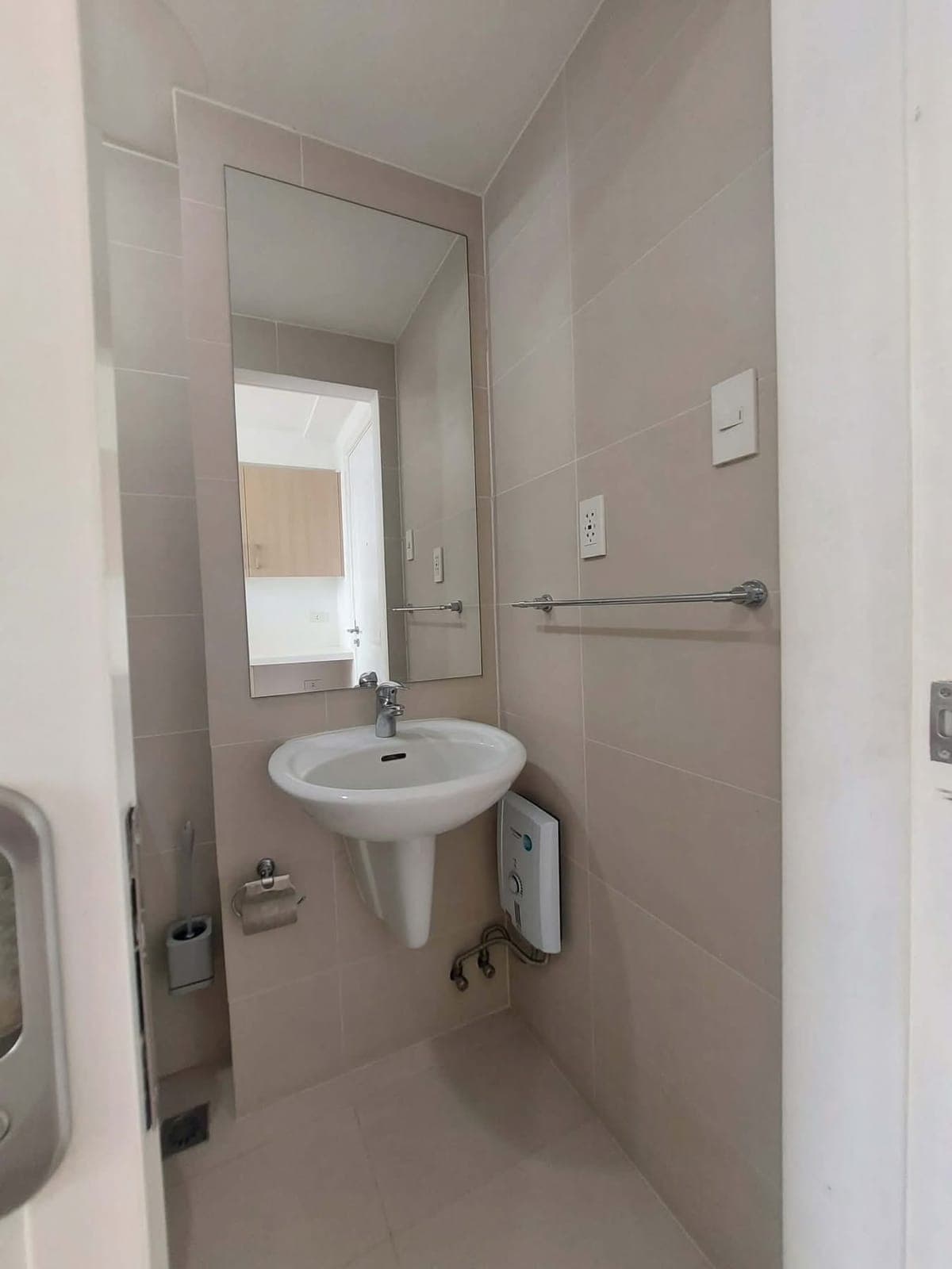 The Residences at Commonwealth 🏙️ - photo 4