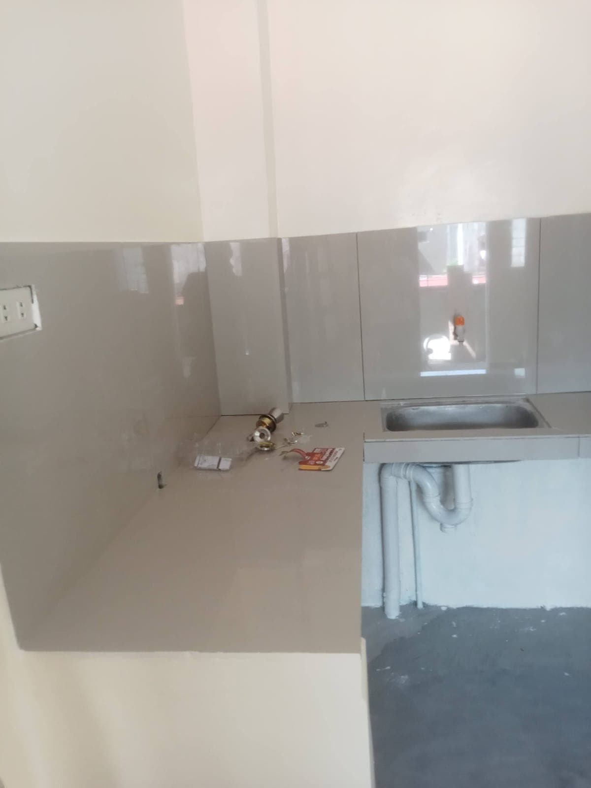 Room For Rent - photo 8